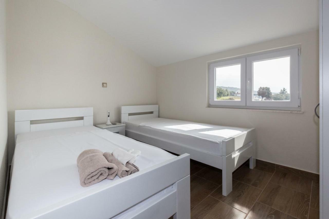 Memories Apartments سفيتي بيتار المظهر الخارجي الصورة
