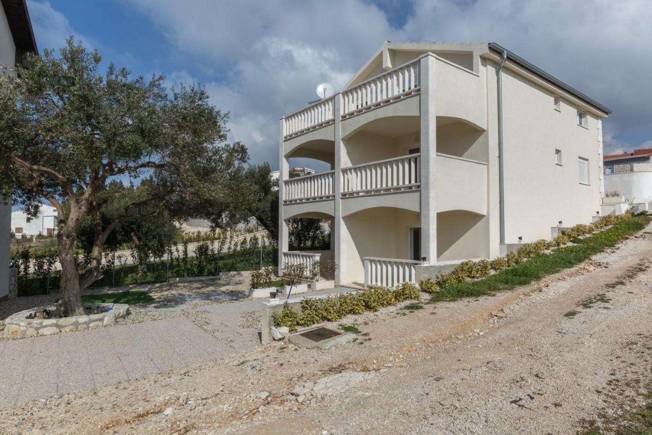 Memories Apartments سفيتي بيتار المظهر الخارجي الصورة