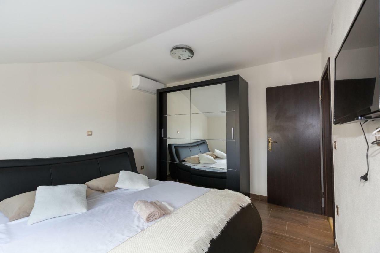 Memories Apartments سفيتي بيتار المظهر الخارجي الصورة