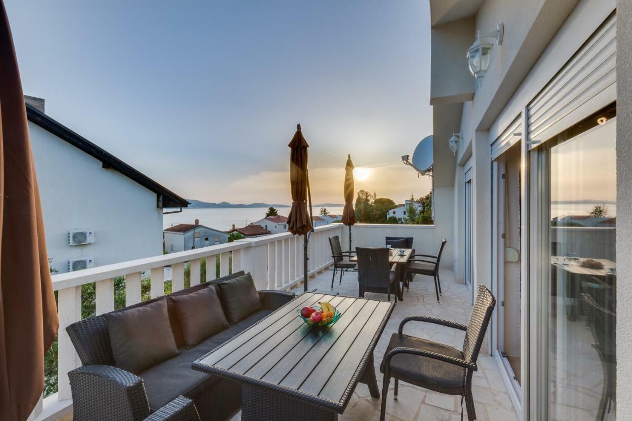 Memories Apartments سفيتي بيتار المظهر الخارجي الصورة