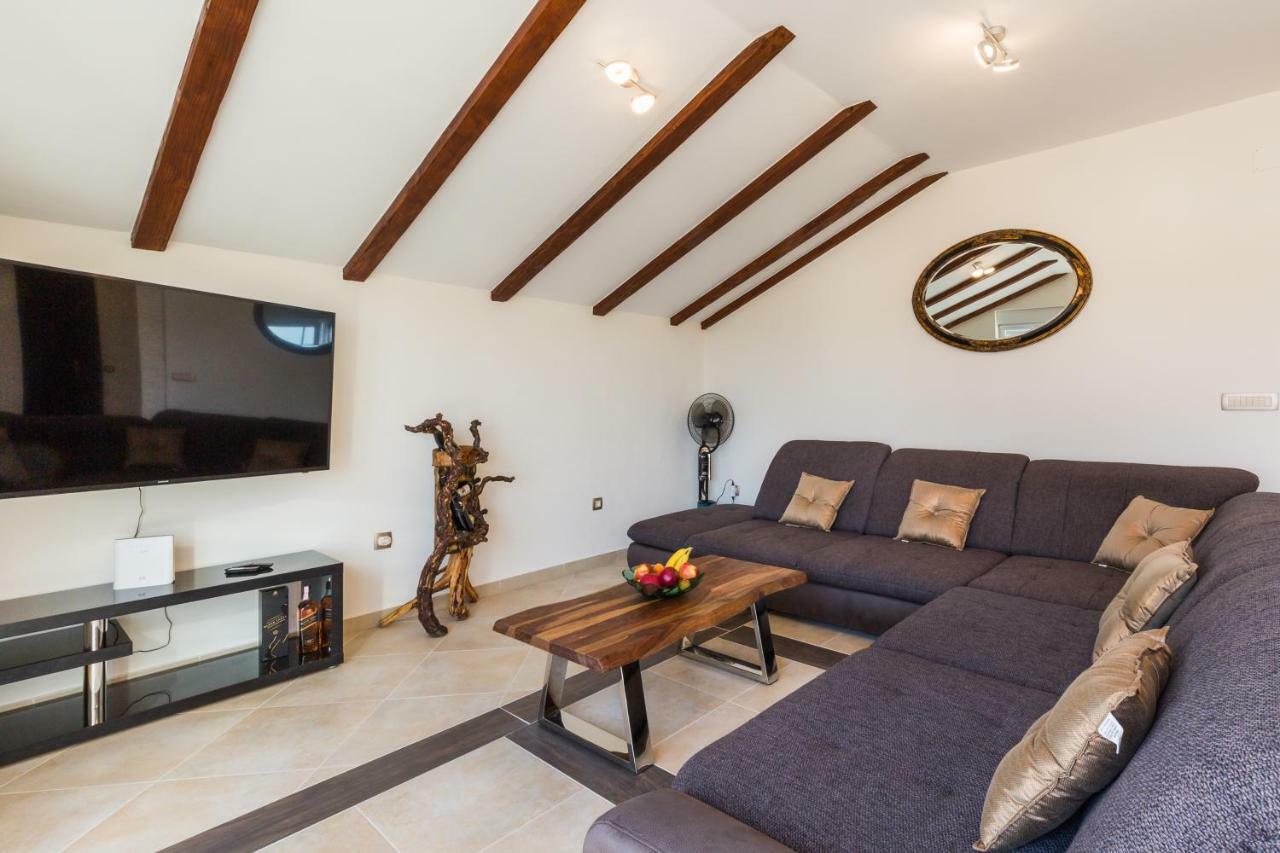 Memories Apartments سفيتي بيتار المظهر الخارجي الصورة