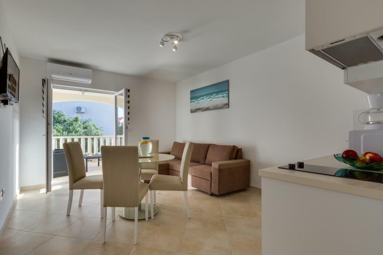 Memories Apartments سفيتي بيتار المظهر الخارجي الصورة