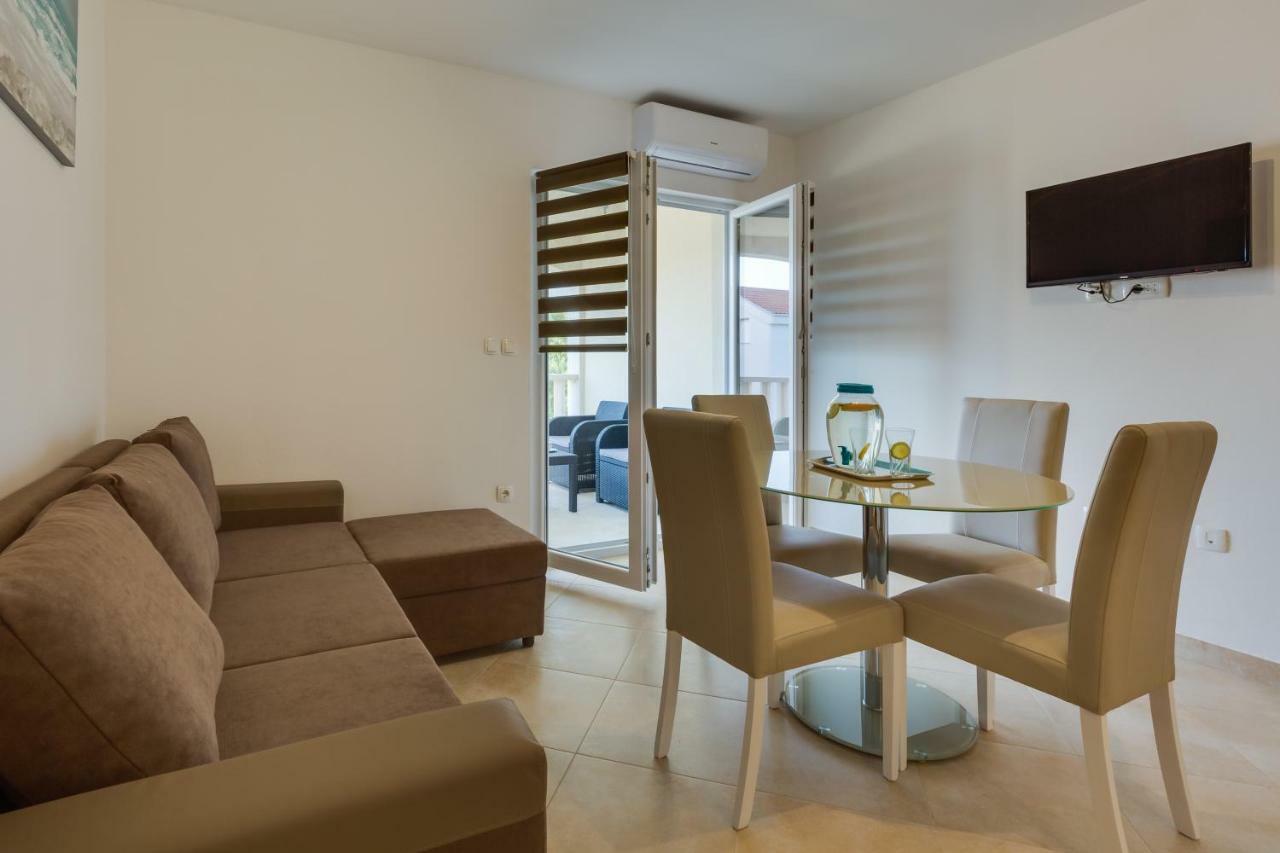 Memories Apartments سفيتي بيتار المظهر الخارجي الصورة